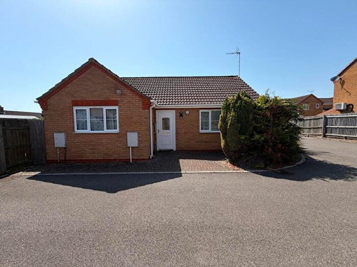 2 Bedroom Bungalow To Rent In The Stables, Whittlesey, PE7