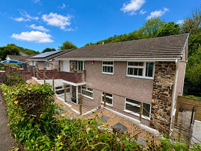 4 Bedroom Detached House For Sale In Barningham Gardens, Birdcage Farm, Plymouth, PL6