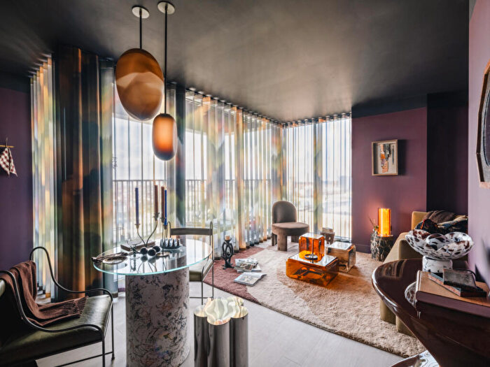 1 Bedroom Apartment For Sale In The HiLight, Battersea, London, SW11