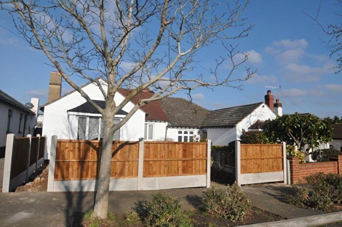 3 Bedroom Semi-Detached Bungalow To Rent In Adalia Crescent, Leigh On Sea, SS9