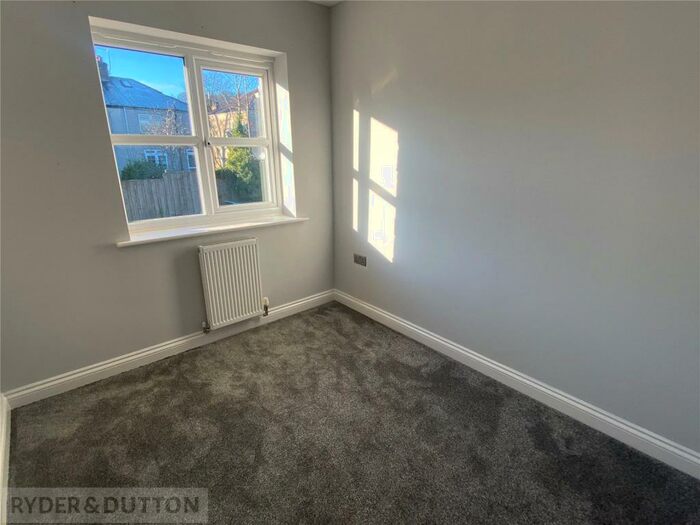 3 Bedroom Semi-Detached House To Rent In Oakwood Gardens, Illingworth, Halifax, West Yorkshire, HX2