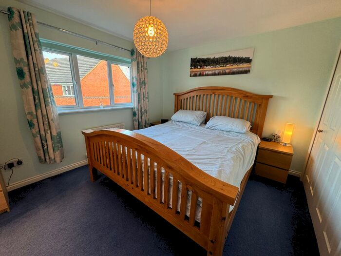 4 Bedroom Detached House For Sale In Chervil Close, Biggleswade, SG18