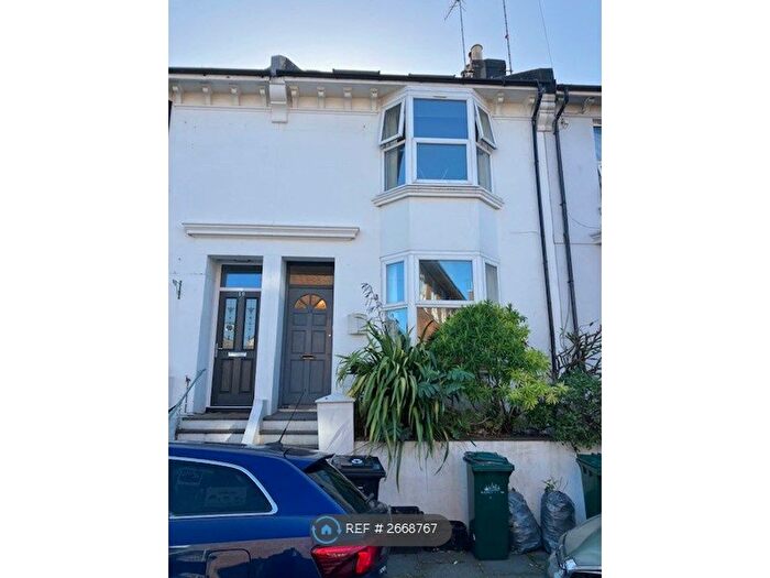 3 Bedroom Terraced House To Rent In Hastings Road, Brighton, BN2