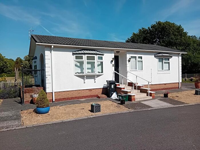 2 Bedroom Park Home For Sale In Salthouse Farm Park, Shaft Road, Severn Beach, South Gloucestershire, BS35