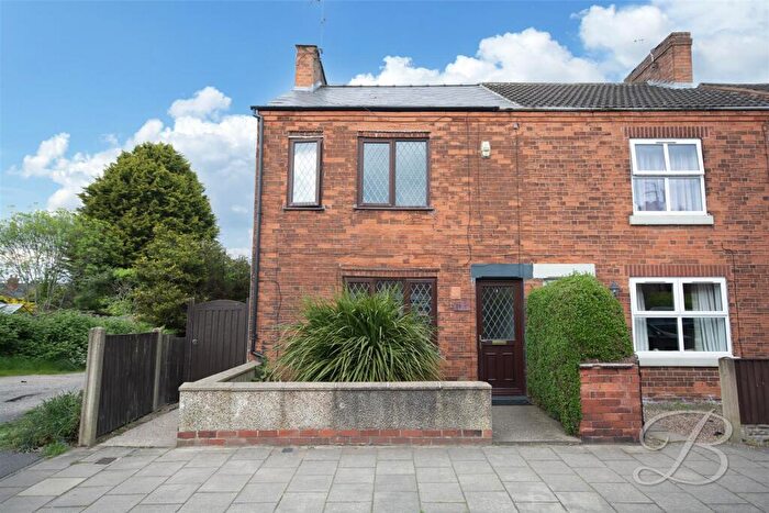3 Bedroom Semi-Detached House For Sale In Richmond Street, Mansfield, NG18