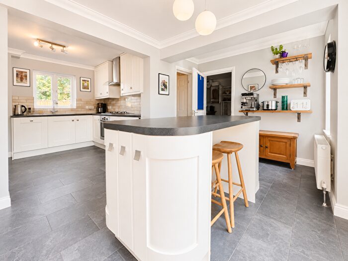 5 Bedroom Detached House For Sale In Rosemount Road, Bristol, BS48
