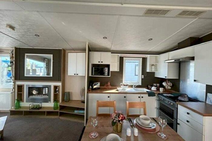 2 Bedroom Caravan For Sale In Pevensey Bay Holiday Park, Pevensey Bay, Eastbourne, East Sussex, BN24