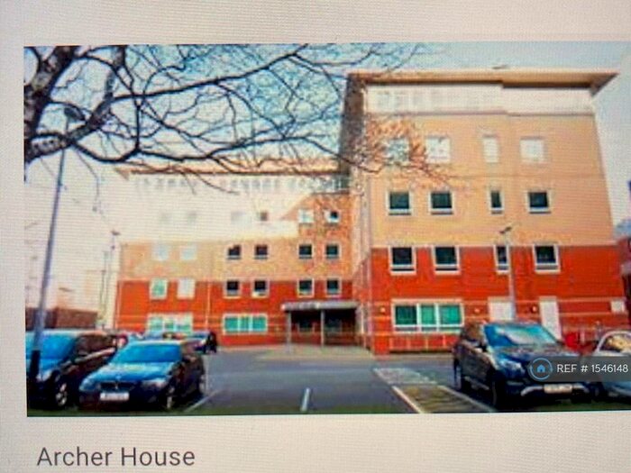 1 Bedroom Flat To Rent In Archer House, Stockport, SK1