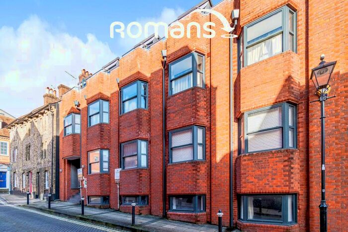 1 Bedroom Apartment To Rent In Winchester City Centre, SO23