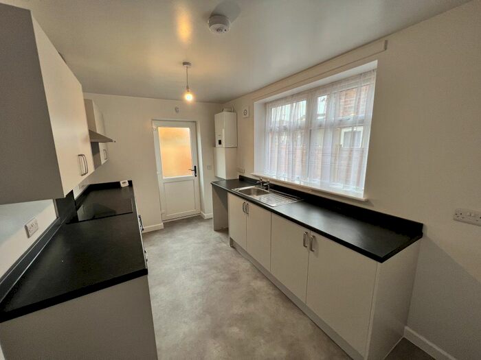 4 Bedroom Terraced House To Rent In Gladstone Terrace, Goole, DN14