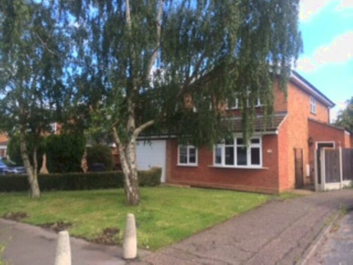 4 Bedroom Detached House To Rent In Westering, Danbury Chelmsford Essex, CM3