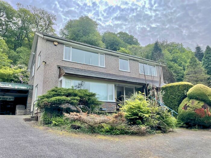 4 Bedroom Detached House For Sale In Pantperthog, Machynlleth, Powys, SY20