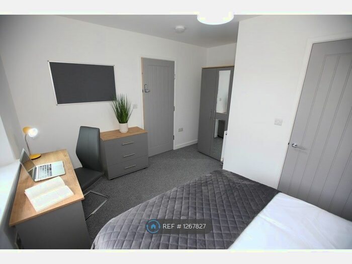 6 Bedroom Terraced House To Rent In Glenrosa Walk, Coventry CV4