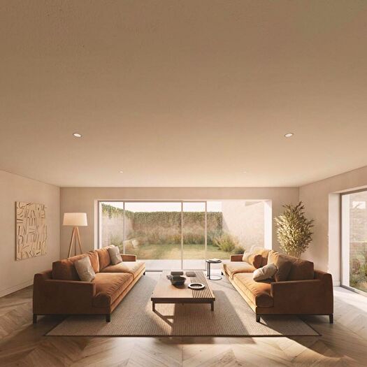 3 Bedroom House For Sale In Claybrook Walk, SE8