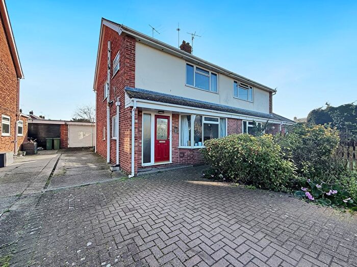 3 Bedroom Semi Detached House For Sale In Heath Road, Wivenhoe, Colchester, CO7