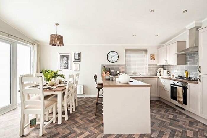 2 Bedroom Lodge For Sale In Two Bed Prestige Plantation (), Crabmill Holiday Homes Park, Kinlet, Bewdley, Worcestershire, DY12