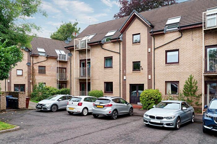 2 Bedroom Flat For Sale In Jennys Well Road, Paisley, PA2