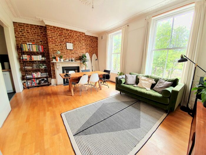 2 Bedroom Flat To Rent In Mildmay Grove South, London, N1
