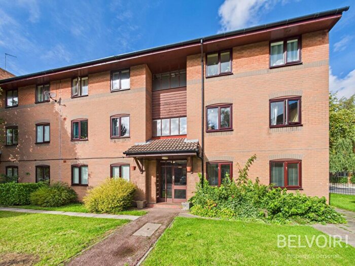 2 Bedroom Flat To Rent In Minster Court, City Centre, Liverpool, L7
