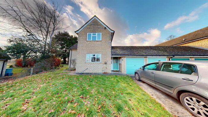 2 Bedroom Property To Rent In Manor Close, Cassington, Witney, OX29