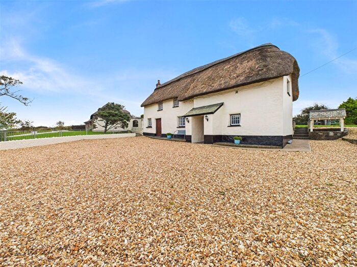 3 Bedroom Link Detached House For Sale In Launcells, Bude, Cornwall, EX23