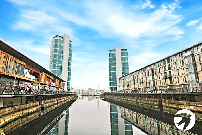 2 Bedroom Flat To Rent In Chatham Quays, Dock Head Road, Chatham, ME4