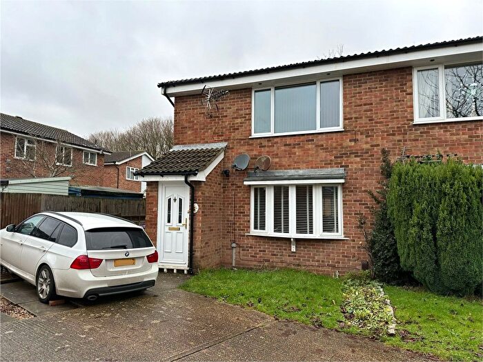 1 Bedroom Maisonette For Sale In Wood Cottage Lane, Folkestone, Kent, CT19