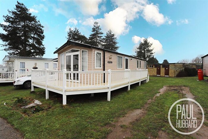 3 Bedroom Chalet For Sale In Swift Bordeaux, Tingdene, North Denes Holiday Park, NR32
