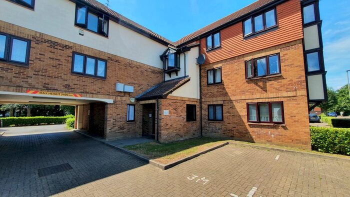 2 Bedroom Flat To Rent In Harrier Road, London, NW9