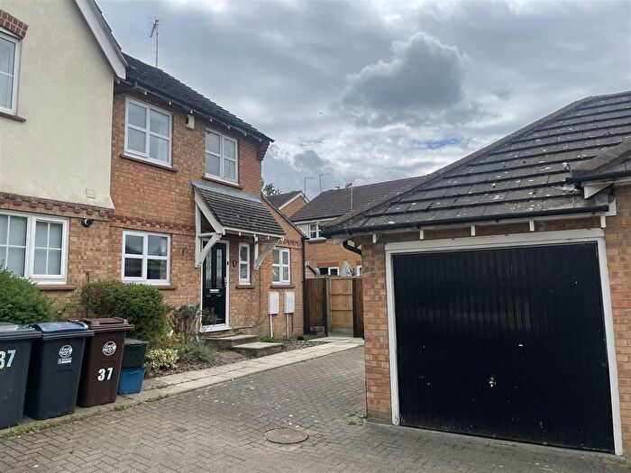 4 Bedroom End Of Terrace House To Rent In Primrose Drive, Hertford, Hertfordshire, SG13