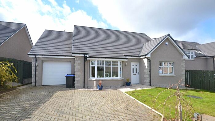 3 Bedroom Bungalow To Rent In Hillview Court, South Road, Insch, AB52