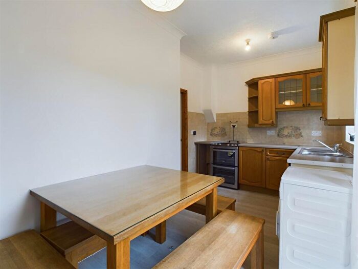 4 Bedroom Terraced House To Rent In Riley Road, Brighton, East Sussex, BN2