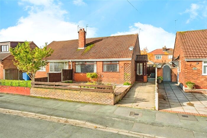 2 Bedroom Bungalow For Sale In Manx Road, Warrington, Cheshire, WA4