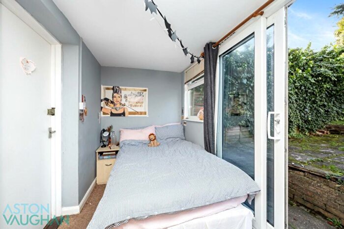 6 Bedroom Detached House To Rent In Coldean Lane, Brighton, BN1