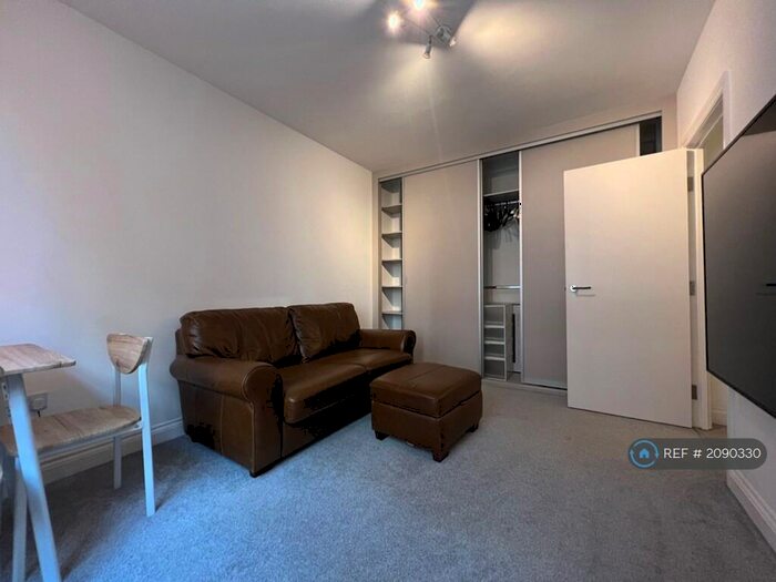 1 Bedroom Flat To Rent In Langford Court, London, NW8