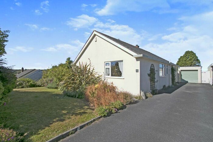3 Bedroom Bungalow For Sale In Lewman Close, Probus, Truro, TR2
