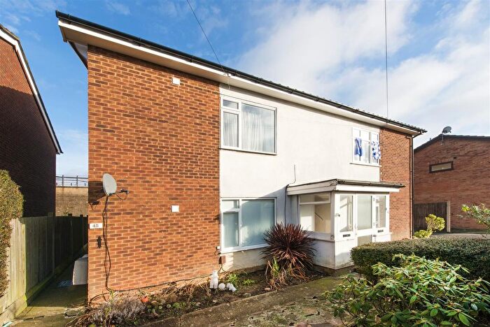 2 Bedroom Maisonette To Rent In Great Central Avenue, Ruislip, HA4