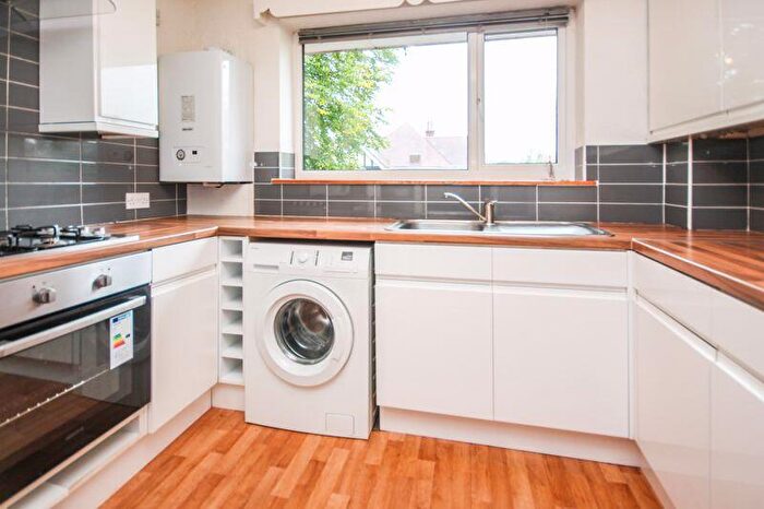 3 Bedroom Property To Rent In Stirling Road, Bournemouth, BH3