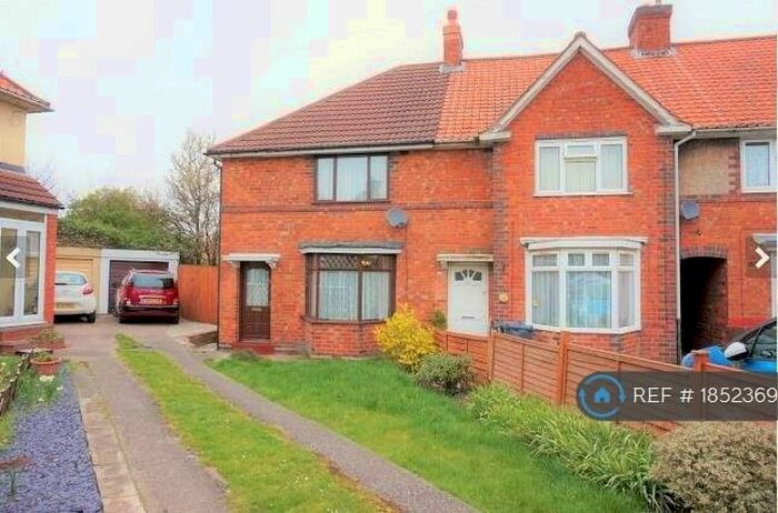 3 Bedroom End Of Terrace House To Rent In Chisholm Grove, Acocks Green, B27