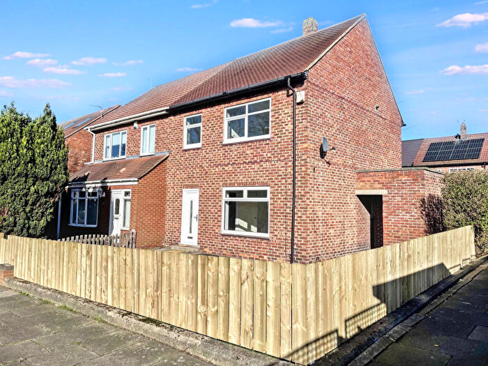 3 Bedroom Semi Detached House To Rent In Greenside, Marsden, South Shields, Tyne And Wear, NE34