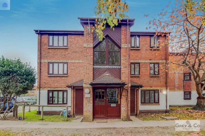 1 Bedroom Flat To Rent In Alliance Close Wembley, HA0