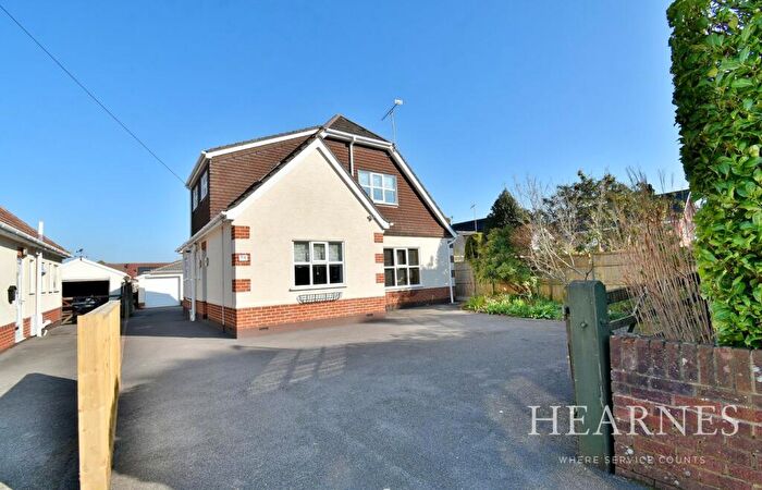 3 Bedroom Detached House For Sale In Church Road, Ferndown, BH22