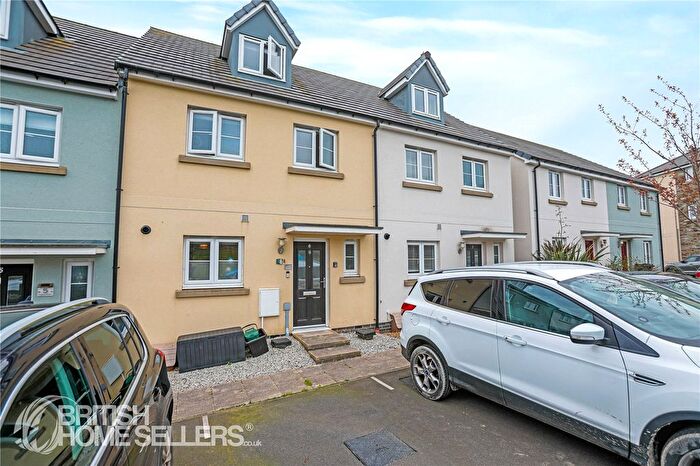 4 Bedroom Terraced House For Sale In Trevarner Meadow, Wadebridge, Cornwall, PL27