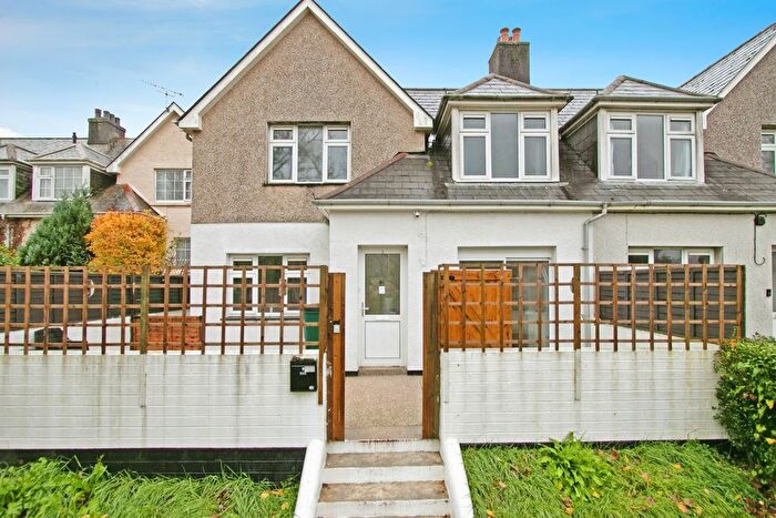 3 Bedroom Semi Detached House For Sale In Hendra Road, Truro, Cornwall, TR1