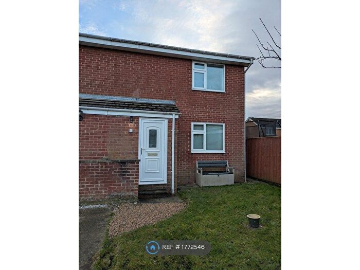 1 Bedroom Flat To Rent In Newtondale Close, Knaresborough, HG5