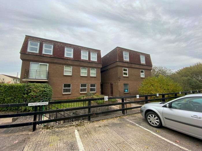2 Bedroom Flat To Rent In Temple Street, Keynsham, Bristol, BS31