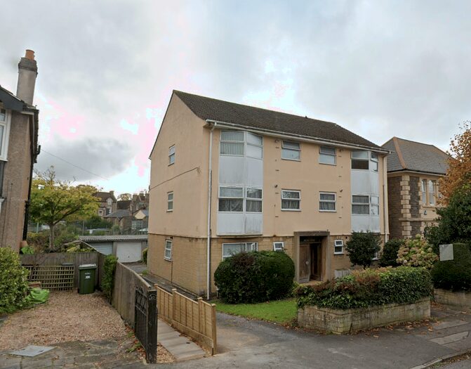 1 Bedroom Flat To Rent In Linden Road, Clevedon, BS21