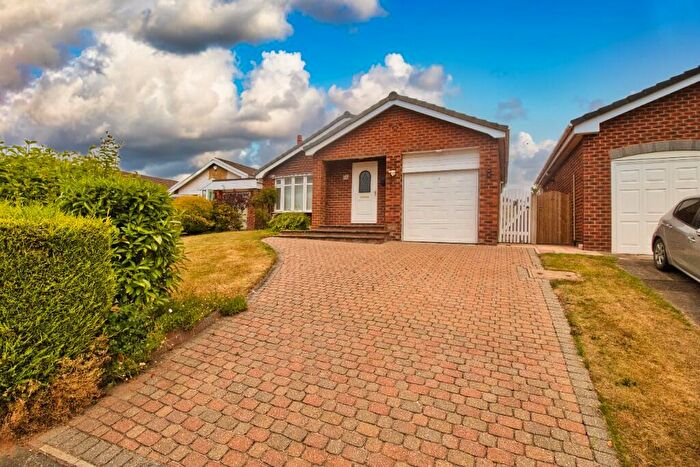 3 Bedroom Bungalow To Rent In Shores Green Drive, CW9