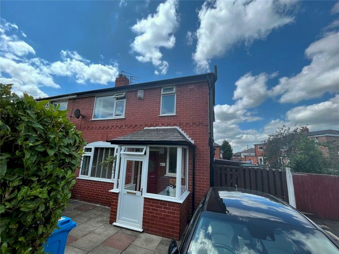 3 Bedroom Semi-Detached House To Rent In Avondale Drive, Salford, Greater Manchester, M6