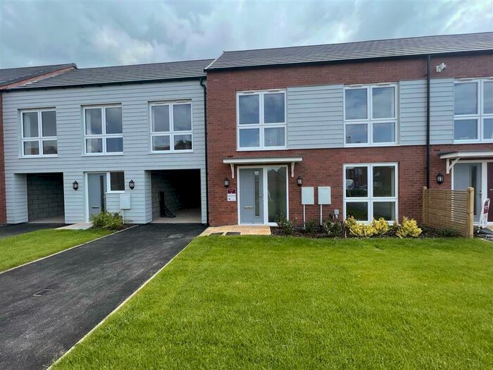 2 Bedroom House To Rent In Fairfields, Branston, Burton-On-Trent, DE14